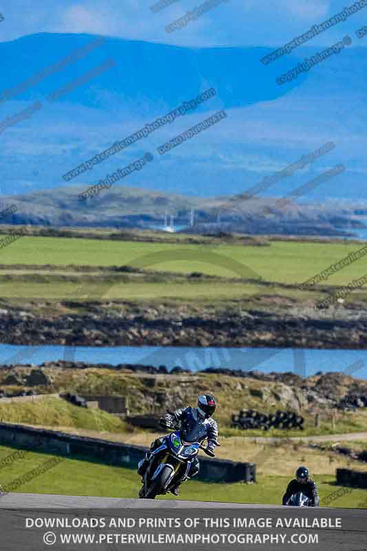 anglesey no limits trackday;anglesey photographs;anglesey trackday photographs;enduro digital images;event digital images;eventdigitalimages;no limits trackdays;peter wileman photography;racing digital images;trac mon;trackday digital images;trackday photos;ty croes